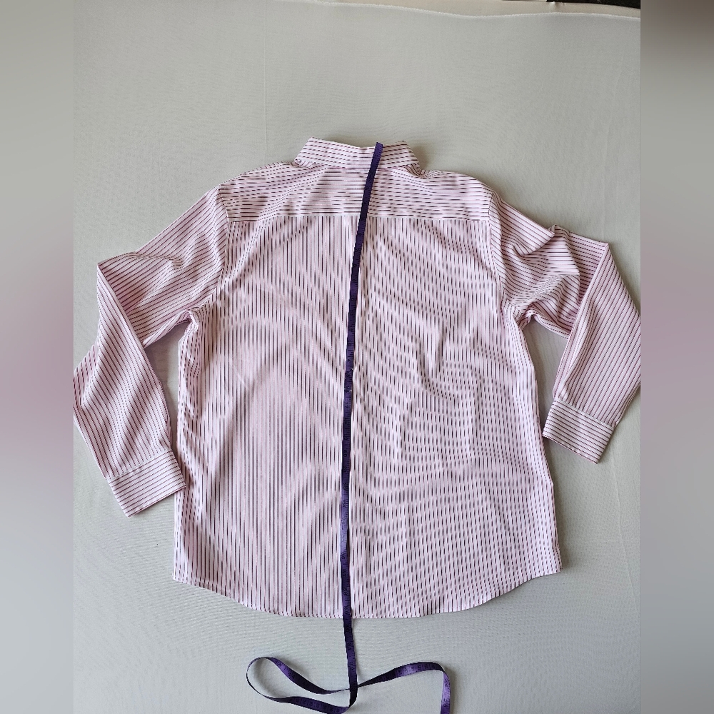 Women's Pink Stripe Button-Front Dress Shirt - Picture 9 of 16
